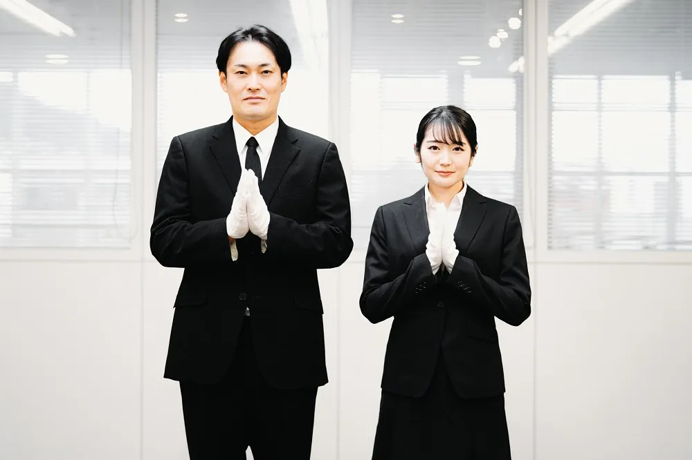 墓じまいを検討中の方は「やさしい墓じまい」にご相談ください