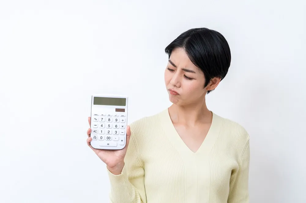 鑑定書がないダイヤモンドは宝石買取で価格が安くなる?