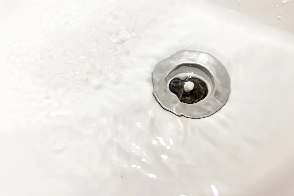 排水溝のつまりの症状